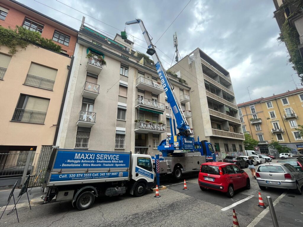 Noleggio Autogru Maxxi Noleggi